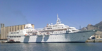 Cruise Vessel in Mauritius